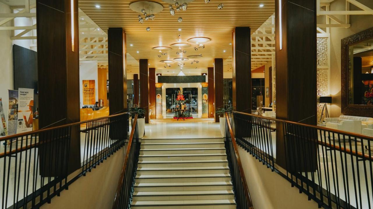 Novotel Banjarmasin Airport Banjarbaru Exterior foto